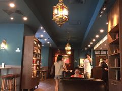 -星巴克臻选(上海中环广场2F店)