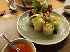 牛油果软壳蟹米纸卷-CHINCHIN 青青·泰国料理(万象食家店)