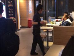 -麦当劳(江湾镇店)