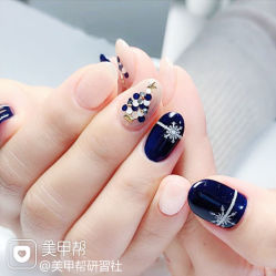 -Pink You美甲洗眉纹绣定制中心