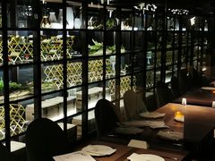 -Oasis Bar & Grill