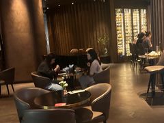 -wineapp葡萄酒餐吧(外滩金融中心店)