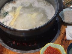-风情丽江斑鱼火锅(孙家沟西南路80号店)