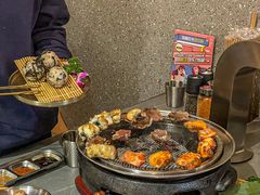 -围炉肉舍•炭烤活鳗•丹东海鲜烤肉(步行街店)