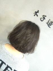 -木子造型S A L O N烫染·造型·理发