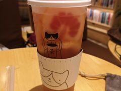 -猫的天空之城概念书店(丽江古城饮玉巷店)