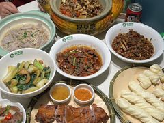 -绿草地·湘菜(7mall店)