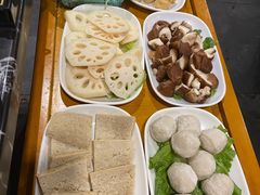 -古乐牛香·鲜牛肉牛杂火锅(象湖店)