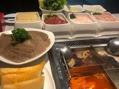 -海底捞火锅(长宁路龙之梦店)