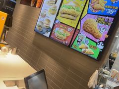-麦当劳(轻轨曹杨路店)