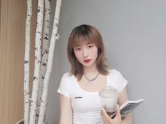 -Chanel(德基广场店)