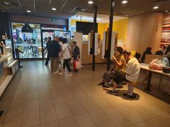 -麦当劳(中山公园龙之梦店)