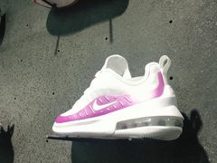 -NIKE上海青浦优选体验店