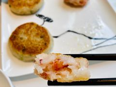 煎莲藕饼拼煎虾饼-花城苑广府菜(侨鑫店)