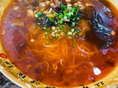 清红汤米粉-李记小小吃(涪江路店)