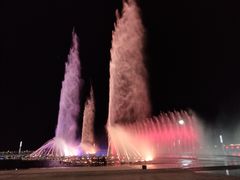 -东港音乐喷泉广场