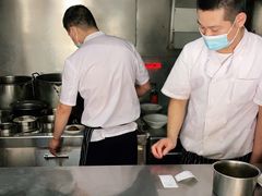 -天天鲜面馆(衡山路店)