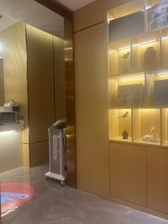 -香港倾城国际·美容美体中心