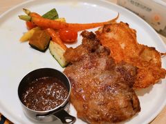 -卢家妈妈·西餐厨房(卜蜂中心店)