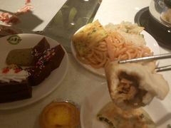 -伊尔曼都自助餐厅(102国道店)