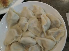 -周家大连水饺(美专校街店)