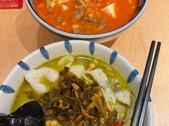 花田黄鱼酸菜米线-阿香米线(宁波来福士广场店)