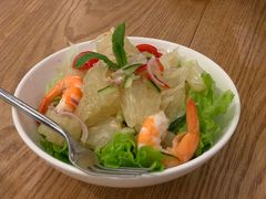 泰式柚子鲜虾色拉-Pho Asia 亚阁越南料理(上海来福士广场店)