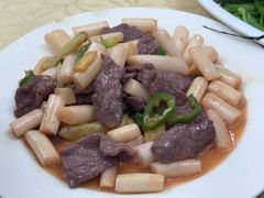脆藕炒牛肉-醉贤居