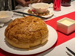 馋遇plus菠萝包-馋遇江南·精致湖景雅宴(东方之门店)