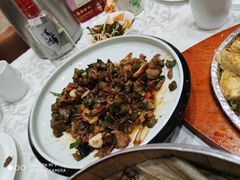-雅和生态渔庄·宜城锅巴饭(龙灵山公园店)