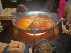 -湊湊火锅·茶憩(上海合生汇店)