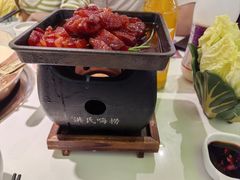 -洪氏嗨捞·广东猪肚鸡·椰子鸡火锅(西咸万象城店)