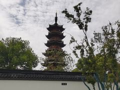 -龙华寺