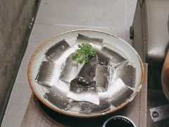 -草家酱蟹炭火烤肉店(珲春南路二店)