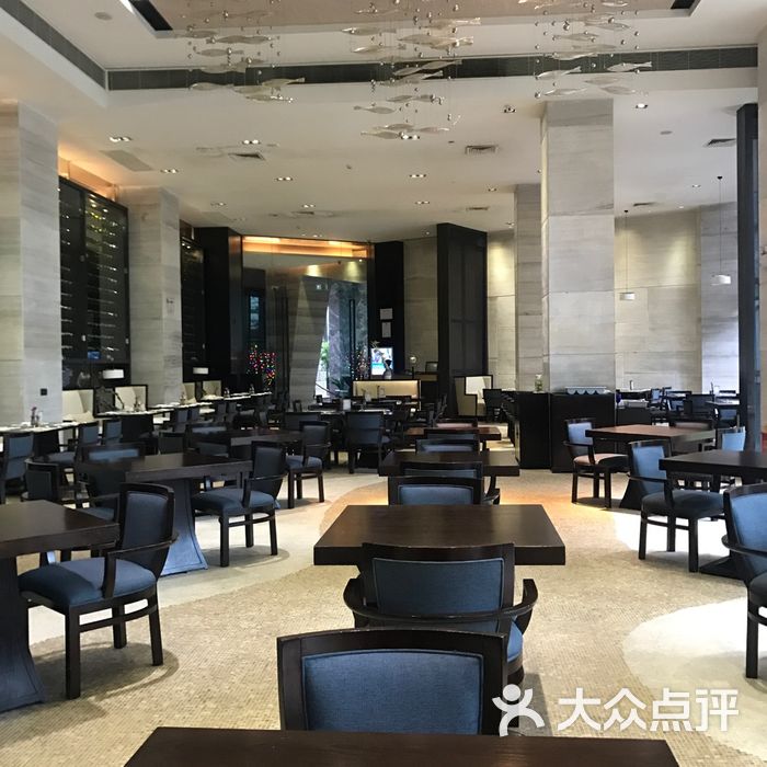 隐秀山居酒店●荣粤酒家