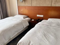 -张家港金凤凰度假村温泉