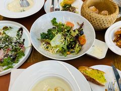 -Golden Lily河内巴黎法越料理餐厅(建国西路店)