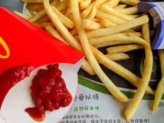 中薯-麦当劳(世贸店)