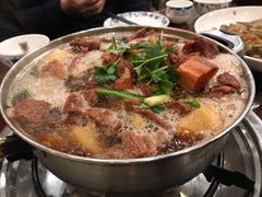 -乡村驴肉馆羊蝎子