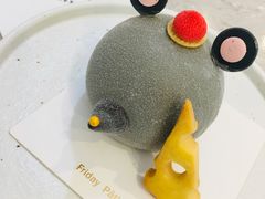 -Fridi Patisserie Cafe