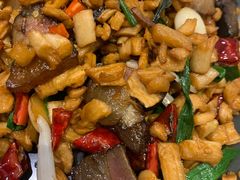 邵阳萝卜条炒腊肉-俏湘私房菜(国贸店)
