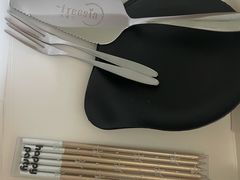 -小苍兰风铃草·礼物蛋糕(沈阳店)