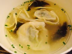 -浅深(世茂滨江精品店)