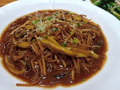 -东北人家铁锅炖(鞍山路店)