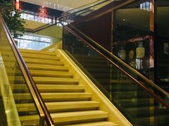 -锦龙国际酒店(天津奥体中心华苑地铁站店)