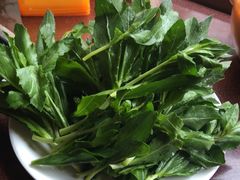 -银同牦牛肉火锅