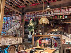 -老牌坊云南鱼豆花火锅(爱建店)