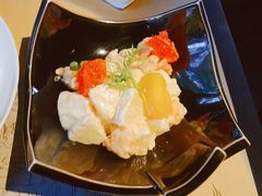 凤梨虾球-穹六人间 people 6(岳阳路店)