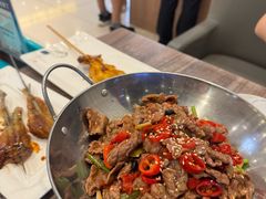 -今鲜源酒店·海鲜锅贴青岛菜(新湛路店)