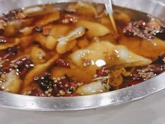 -鑫巴蜀小镇 · 水煮鱼专研店(玉桥店)